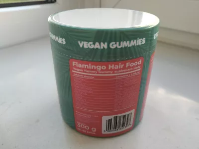 Forlíontaí Vegan is Fearr le haghaidh Fás Gruaige : Comhpháirteanna de gummy gruaige vegan